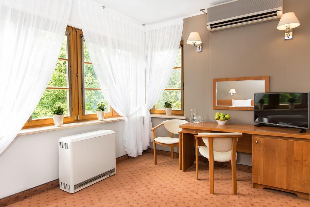 Hotel Debowa Gora Active & Spa Łąck Exterior foto